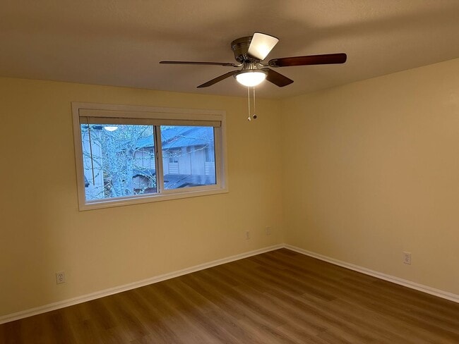 Building Photo - 1612 Fetters Loop