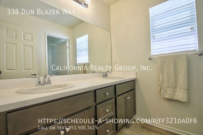 Building Photo - 338 Dun Blazer Wy