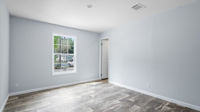 Building Photo - BEAUTIFUL, BRAND NEW HOME! Be the first to live here! AVAILABLE FOR IMMEDIATE MOVE IN!!