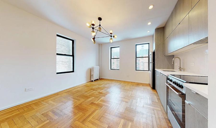 Building Photo - Seaman Ave