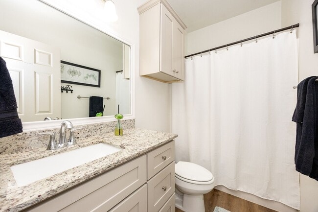 Building Photo - 1648 Mary Evers Dr