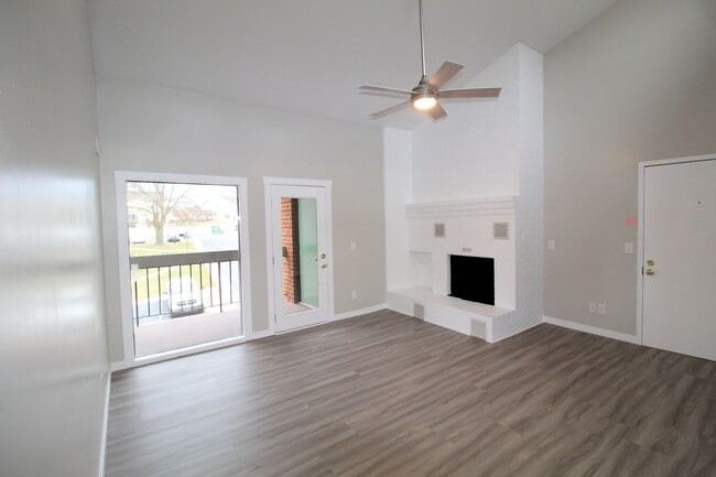 Building Photo - 1026 Blue Ridge Dr