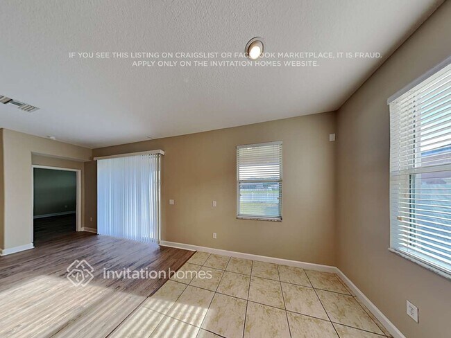 Building Photo - 11430 Flora Springs Dr