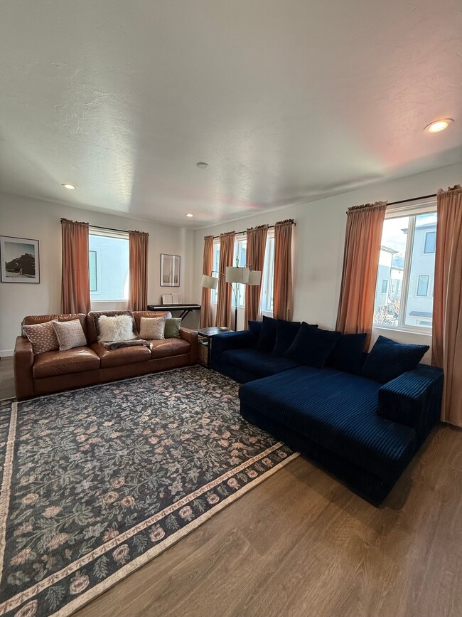 Building Photo - 508 S 1080 W