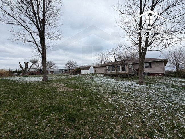 Building Photo - 1803 N School Blvd