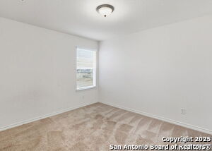 Building Photo - 245 Blacktail Dr