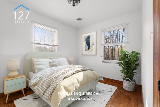 Building Photo - 2 Bedroom Apartment in Great Location