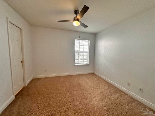 Building Photo - 9548 Lorikeet Ln