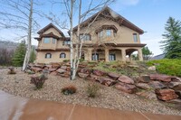 Building Photo - 9154 Daybreaker Dr