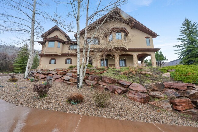 Building Photo - 9154 Daybreaker Dr