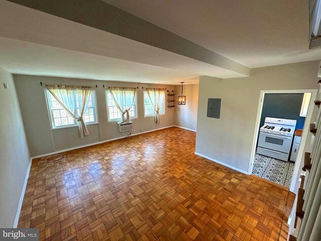 Building Photo - 1726 Preston Rd