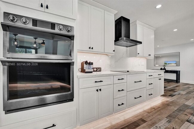 Building Photo - 915 NW 7th St