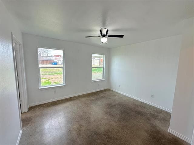 Building Photo - 108 W Adams St