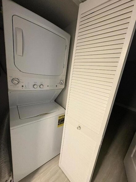 Building Photo - 26 Golfs Edge