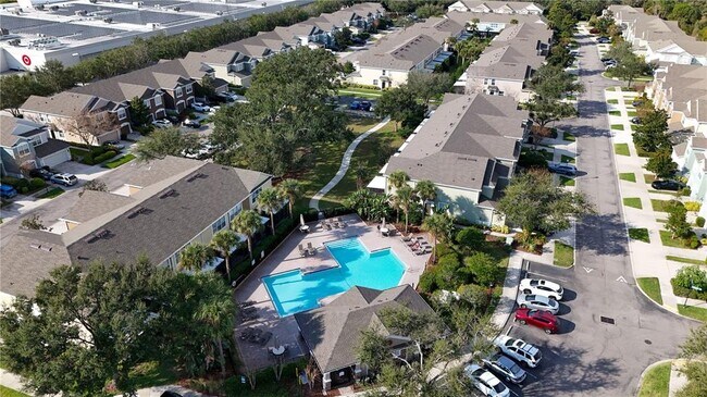 Building Photo - 2219 Snow Flake Pl