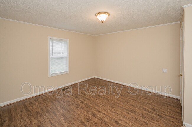 Building Photo - 1586 Arcade Terrace