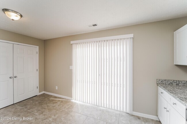 Building Photo - 8205 Krystle Ridge Pl