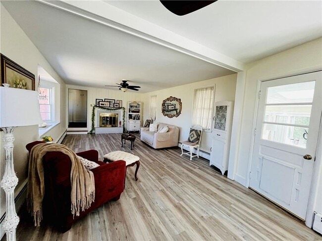 Building Photo - 109 Rogers Ave