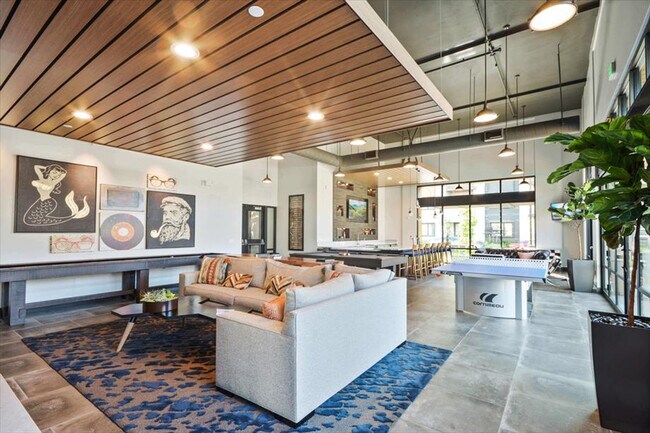 Building Photo - 3639 Haven Ave