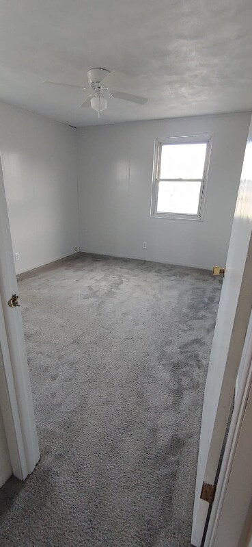 Building Photo - 4 Golf Rd