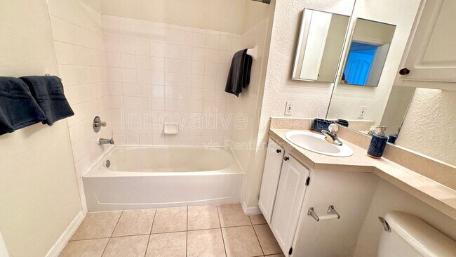 Building Photo - 1275 Lake Shadow Cir