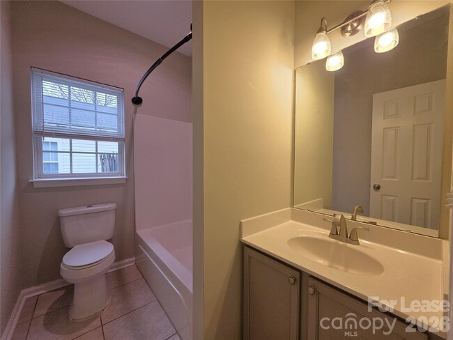 Building Photo - 2023 Heywood Ave