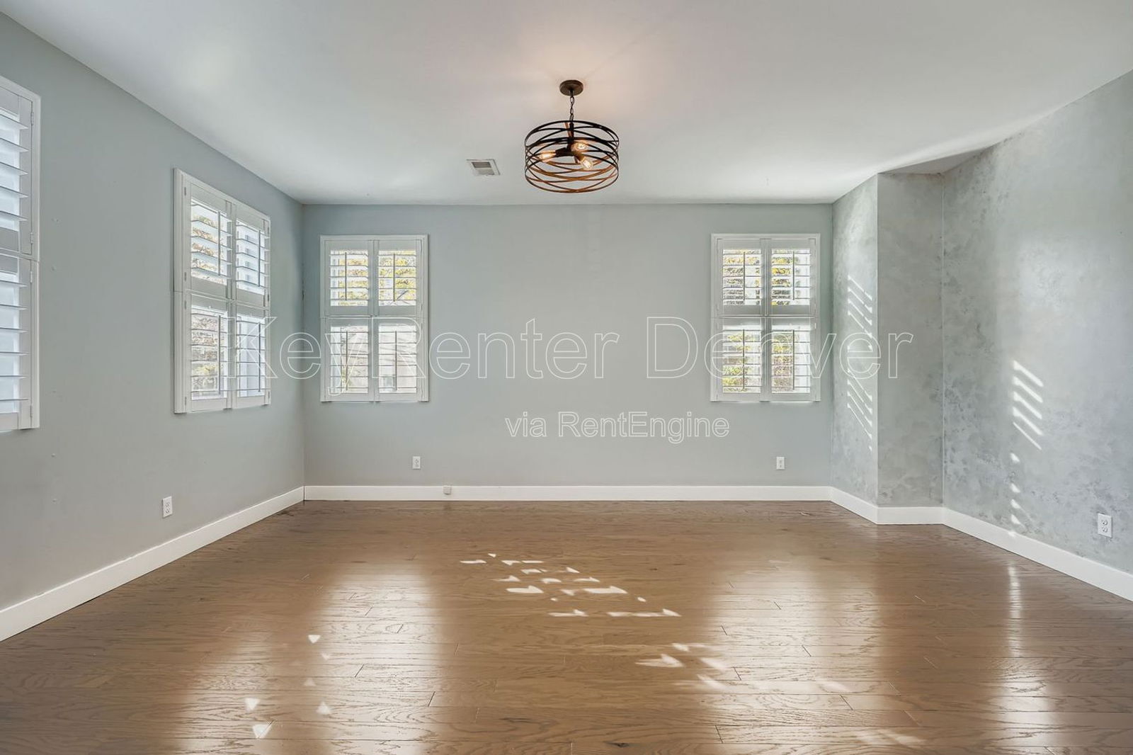 Building Photo - 2474 Eaton St