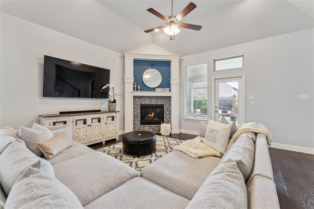 Building Photo - 3414 Charleston Dr