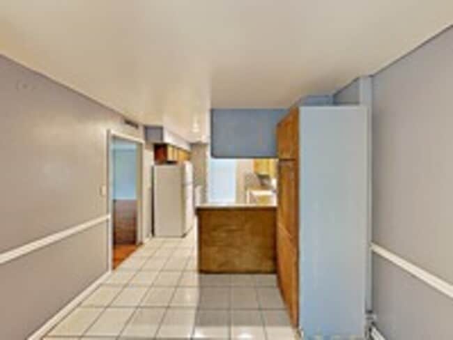 Building Photo - 6505 Ambassador Dr