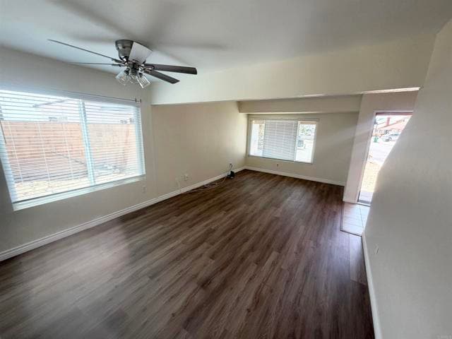 Building Photo - 6393 Viewpoint Ct