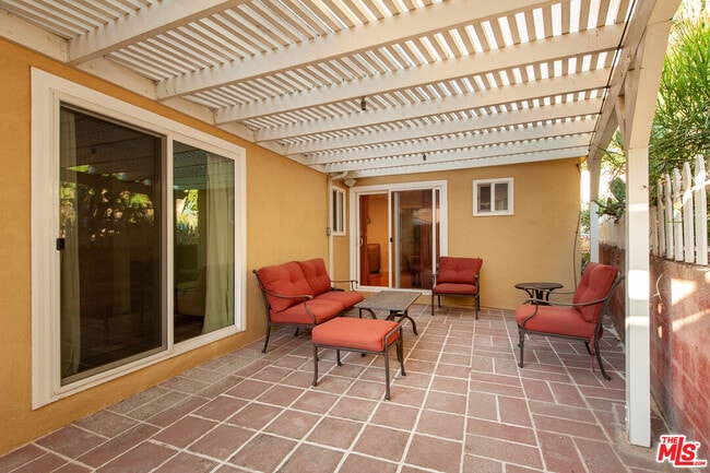 Building Photo - 5226 College View Ave