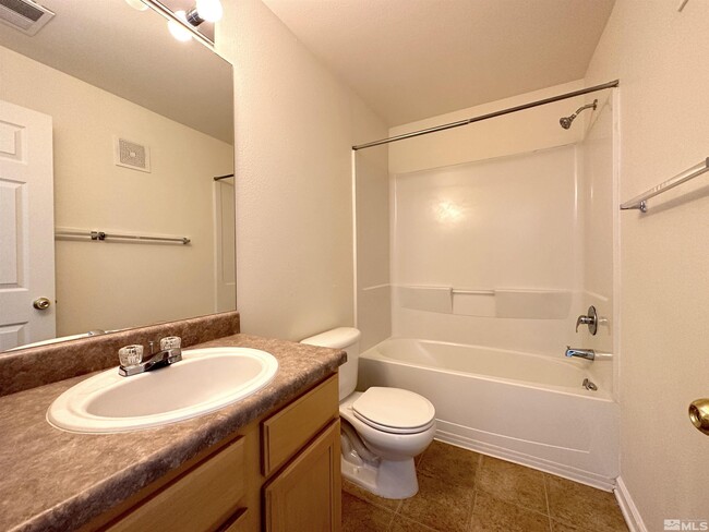 Building Photo - 200 Talus Way