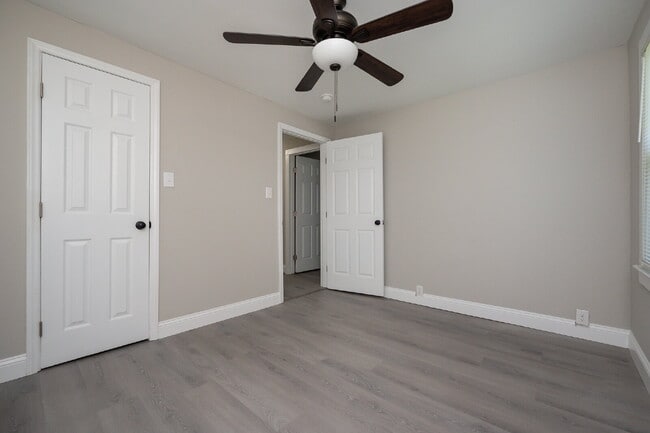 Building Photo - Renovated 2 BR, 1 BA quaint home in Spartanburg under $1200/mo rent