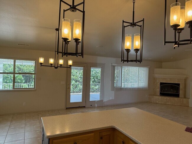 Building Photo - 7378 E Mingus Trail