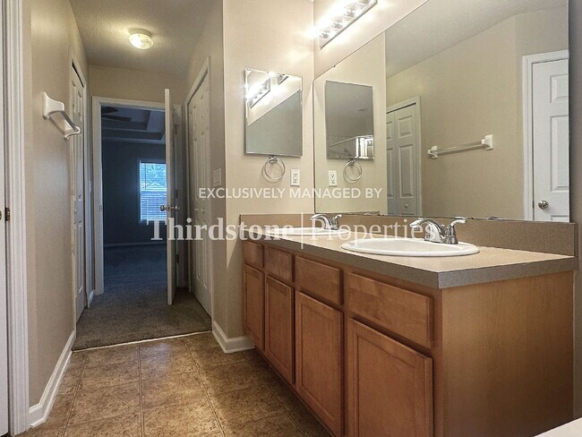 Building Photo - 86031 Sand Hickory Trail