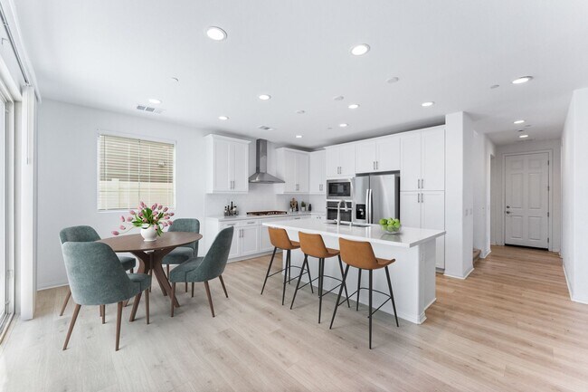 Building Photo - 16616 Strategy Pl