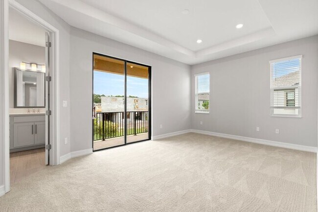 Building Photo - 4619 Almada Ln
