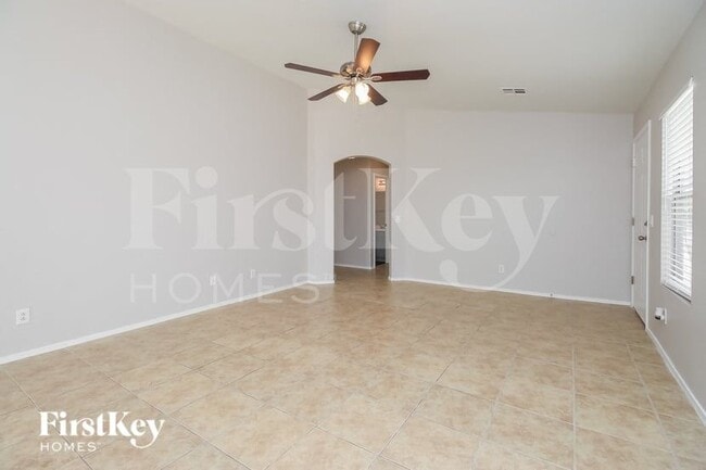 Building Photo - 6745 E Lush Vista View