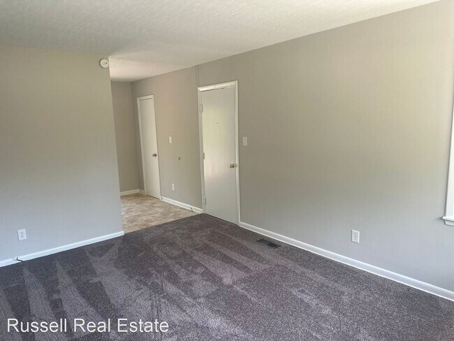 Building Photo - 3 br, 1 bath House - 318 Jefferson Drive