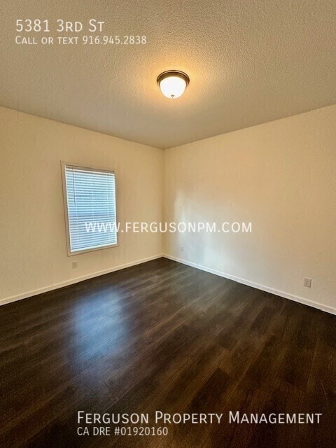 Building Photo - 5381 3rd St