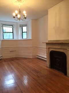 Building Photo - 143 Highland St