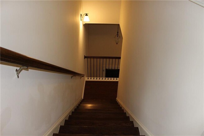 Building Photo - 3054 Turman Cir