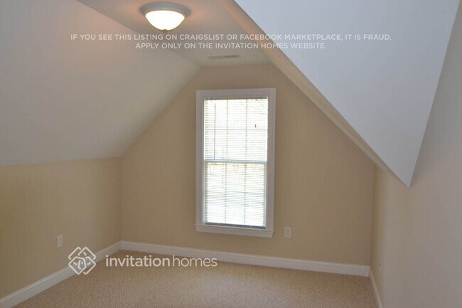Building Photo - 3000 Telefair Ln