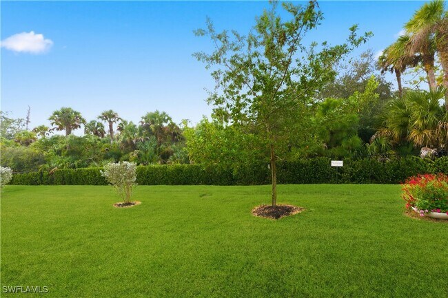 Building Photo - 11899 Gardenia Ave