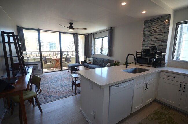 Building Photo - 2240 Kuhio Ave.