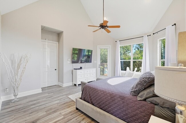 Building Photo - 7889 Steeplechase Cir