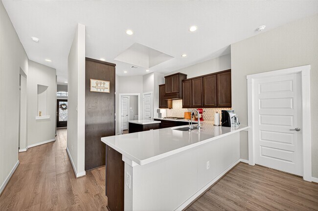 Building Photo - 28307 Hannahs Harbor Ln