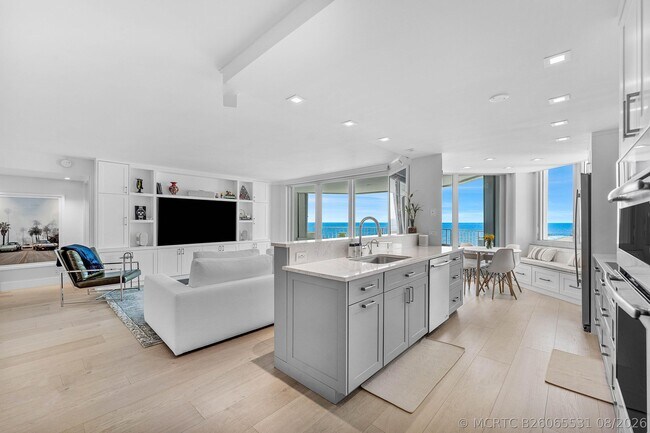 Building Photo - 500 S Ocean Blvd