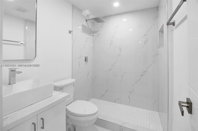 Building Photo - 745 NW 140th St