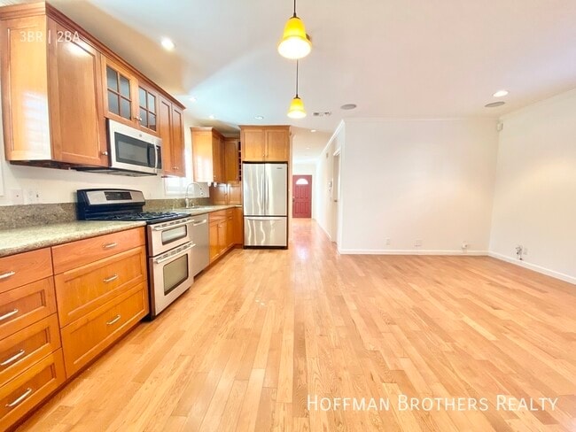 Building Photo - 4162 Alla Rd